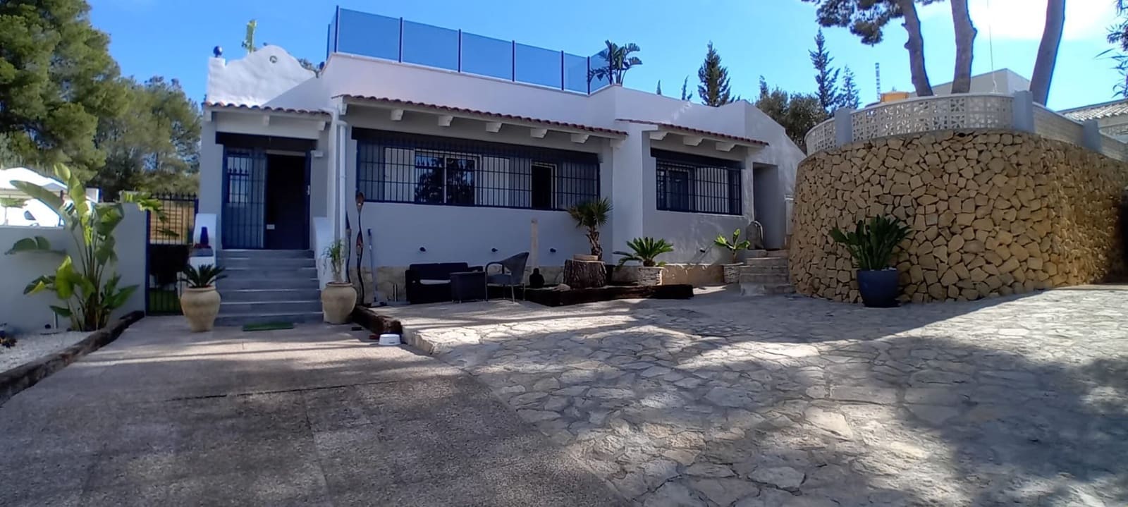 3 makuuhuone Huvila myytävänä paikassa La Nucia mukana uima-altaan 
autotalli - 495 000 € (Ref: 8289003)