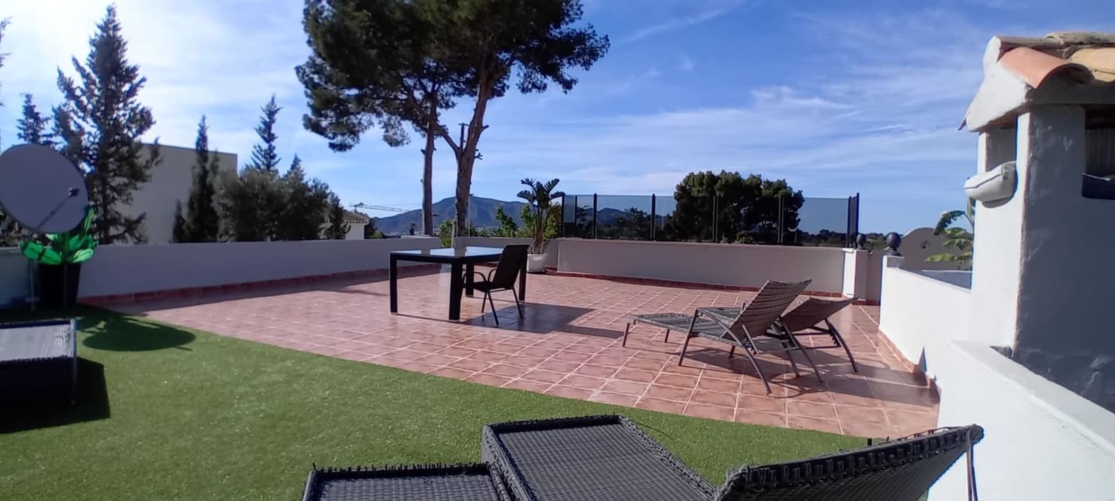 3 makuuhuone Huvila myytävänä paikassa La Nucia mukana uima-altaan 
autotalli - 495 000 € (Ref: 8289003)