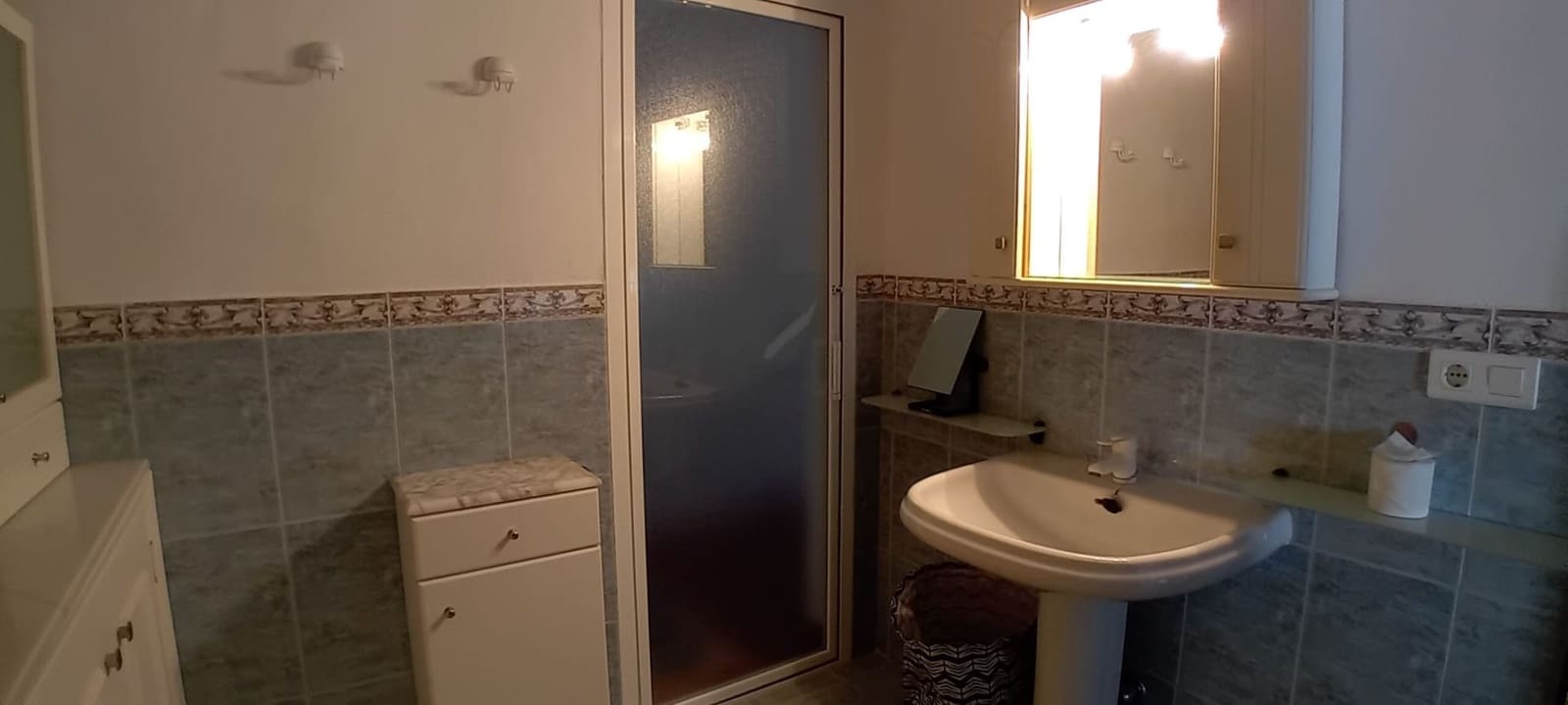 3 makuuhuone Huvila myytävänä paikassa La Nucia mukana uima-altaan 
autotalli - 495 000 € (Ref: 8289003)