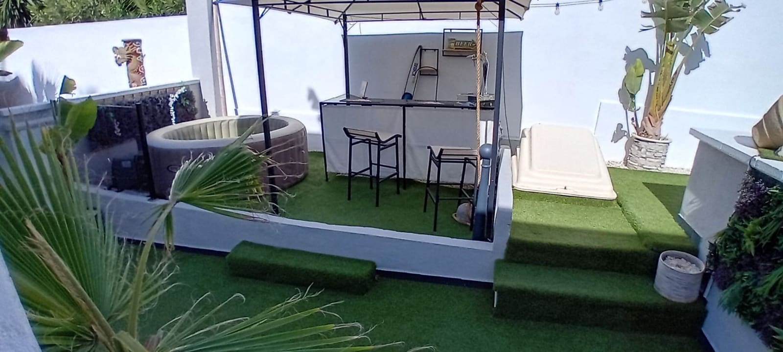 3 makuuhuone Huvila myytävänä paikassa La Nucia mukana uima-altaan 
autotalli - 495 000 € (Ref: 8289003)