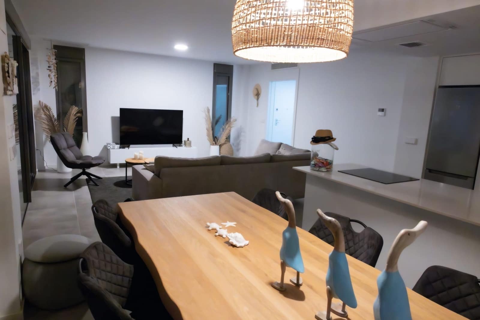 4 makuuhuone Huvila myytävänä paikassa Finestrat mukana uima-altaan 
autotalli - 699 000 € (Ref: 8324290)