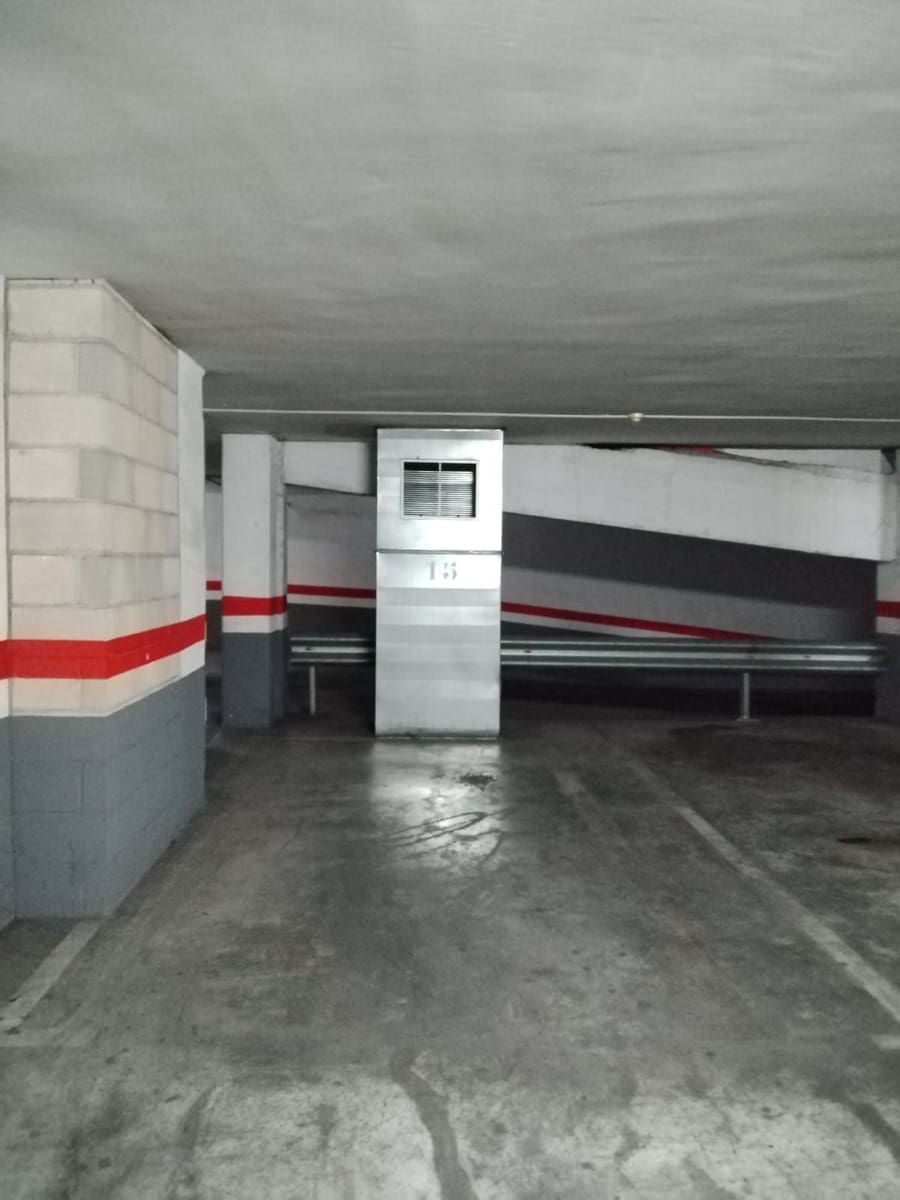 Apartamento de 2 habitaciones en La Villajoyosa / Vila Joiosa en venta con piscina garaje - 225.000 € (Ref: 8331324)