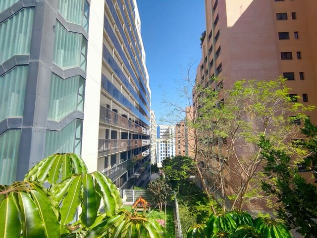 Apartamento de 2 habitaciones en La Villajoyosa / Vila Joiosa en venta con piscina garaje - 225.000 € (Ref: 8331324)