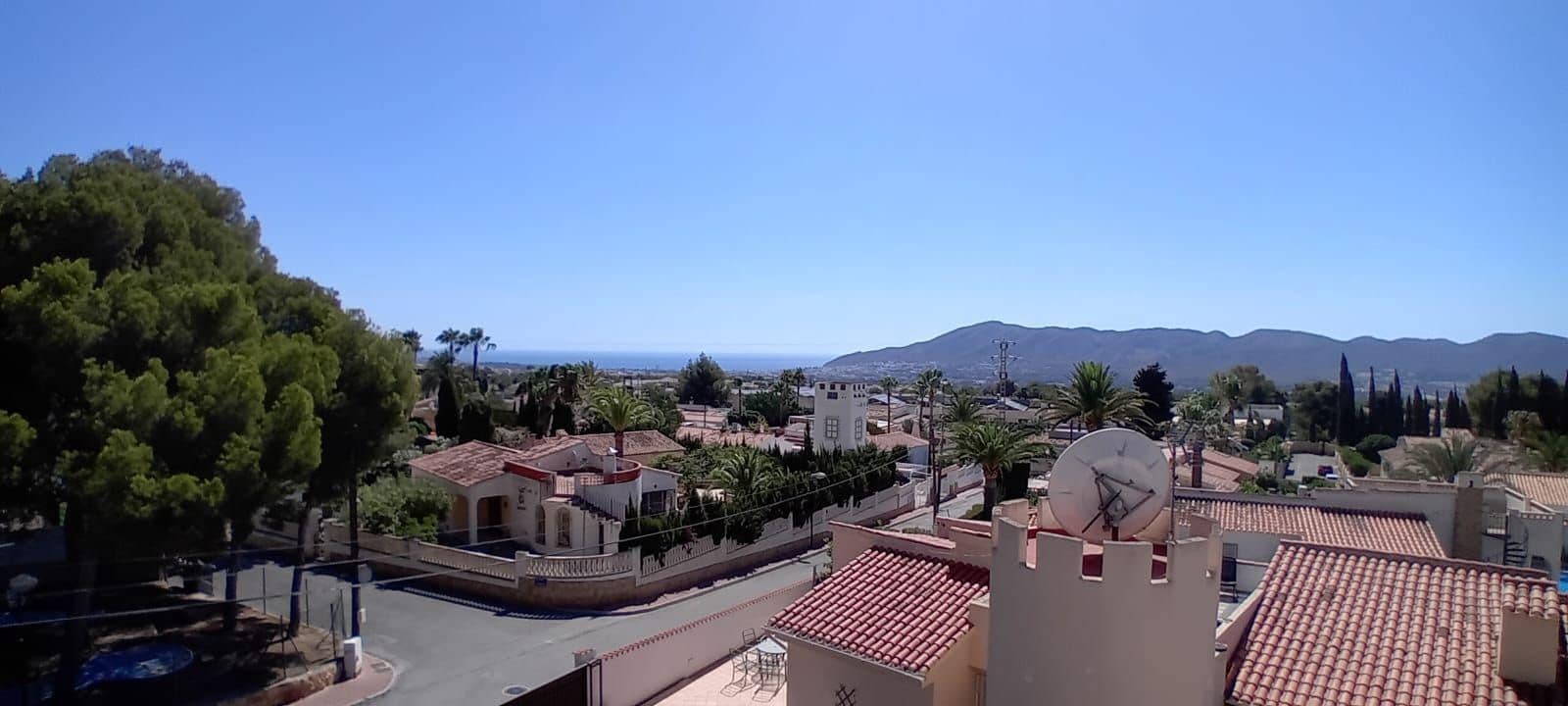 5 bedroom Villa for sale in La Nucia with pool garage - € 525,000 (Ref: 8438349)