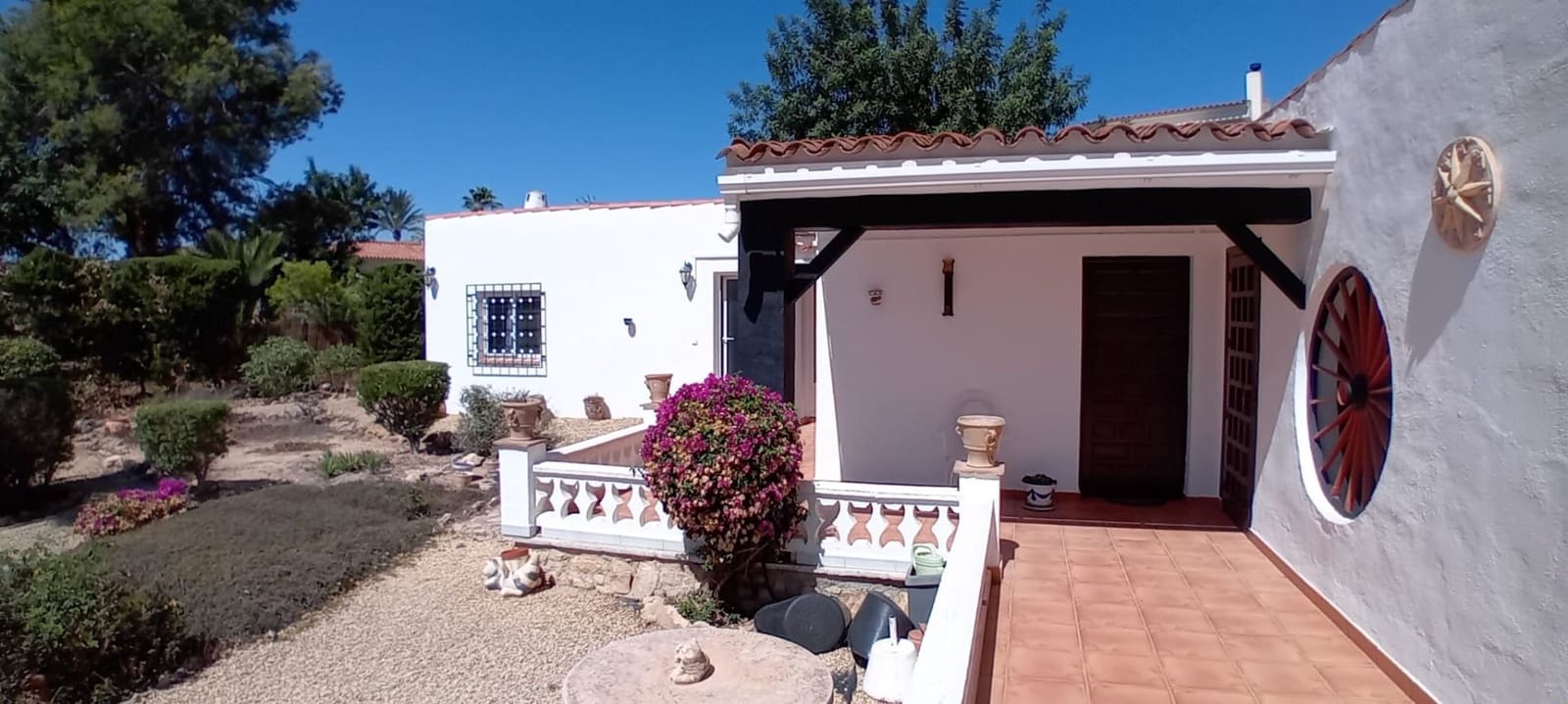5 bedroom Villa for sale in La Nucia with pool garage - € 525,000 (Ref: 8438349)
