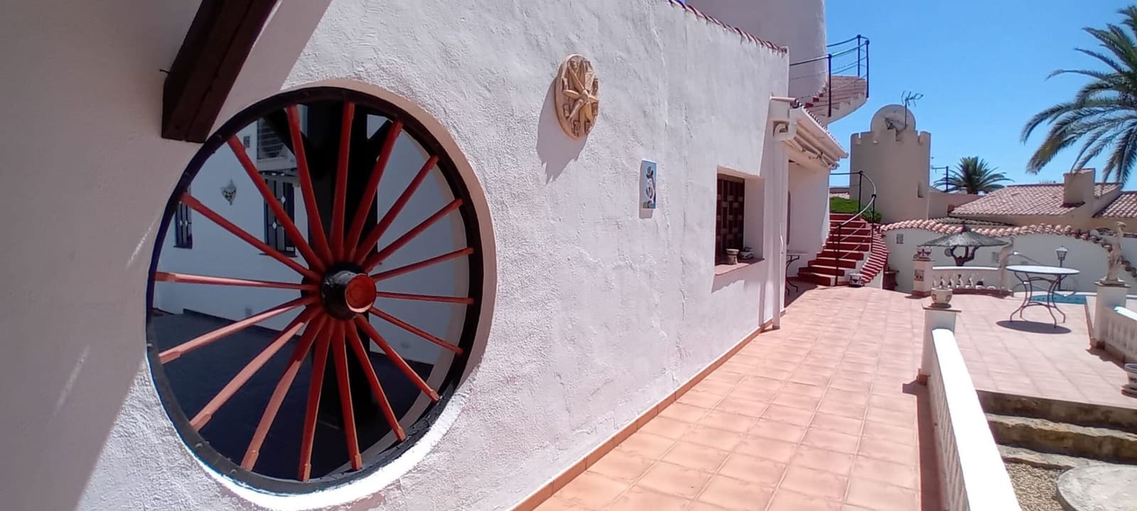 5 bedroom Villa for sale in La Nucia with pool garage - € 525,000 (Ref: 8438349)