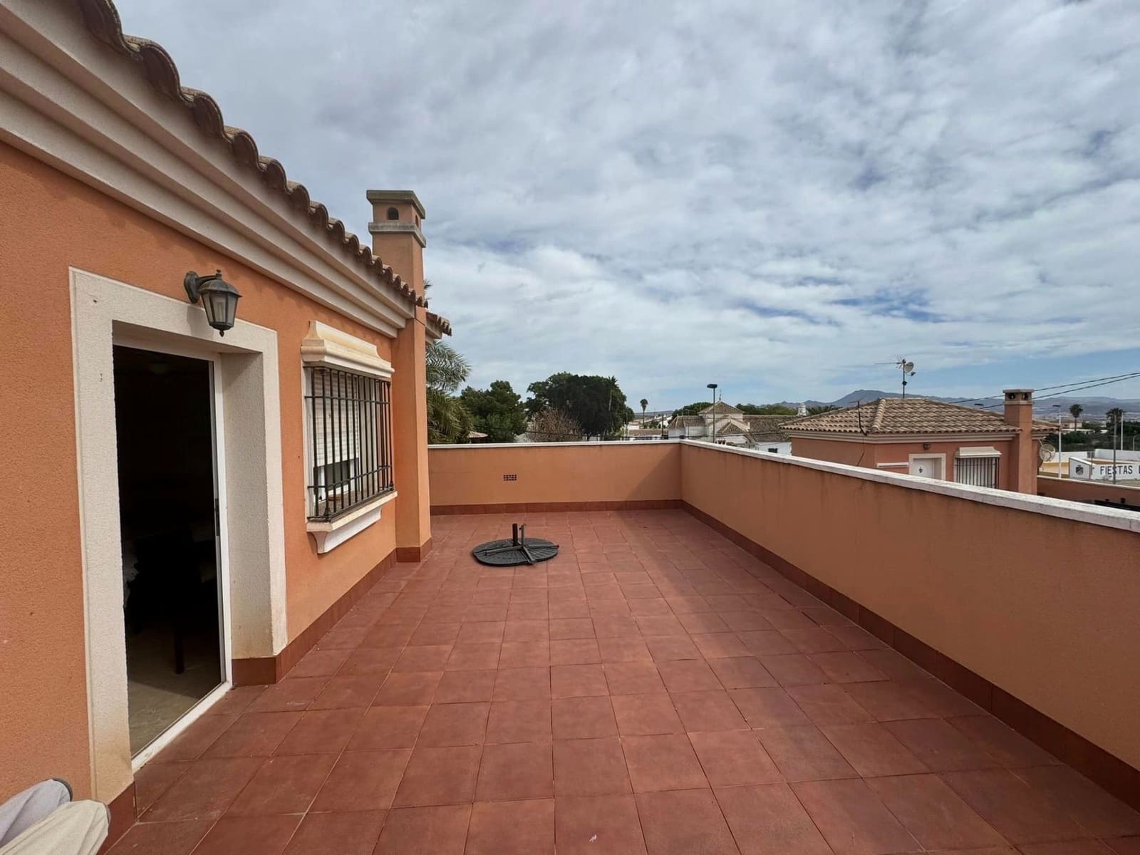 5 chambre Villa/Maison à vendre à La Majada avec piscine garage - 298 000 € (Ref: 8572130)