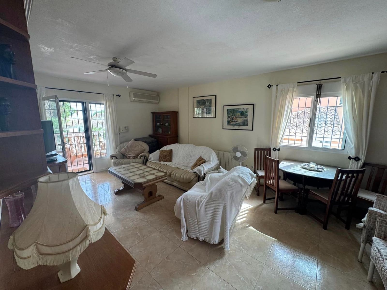 5 chambre Villa/Maison à vendre à La Majada avec piscine garage - 298 000 € (Ref: 8572130)