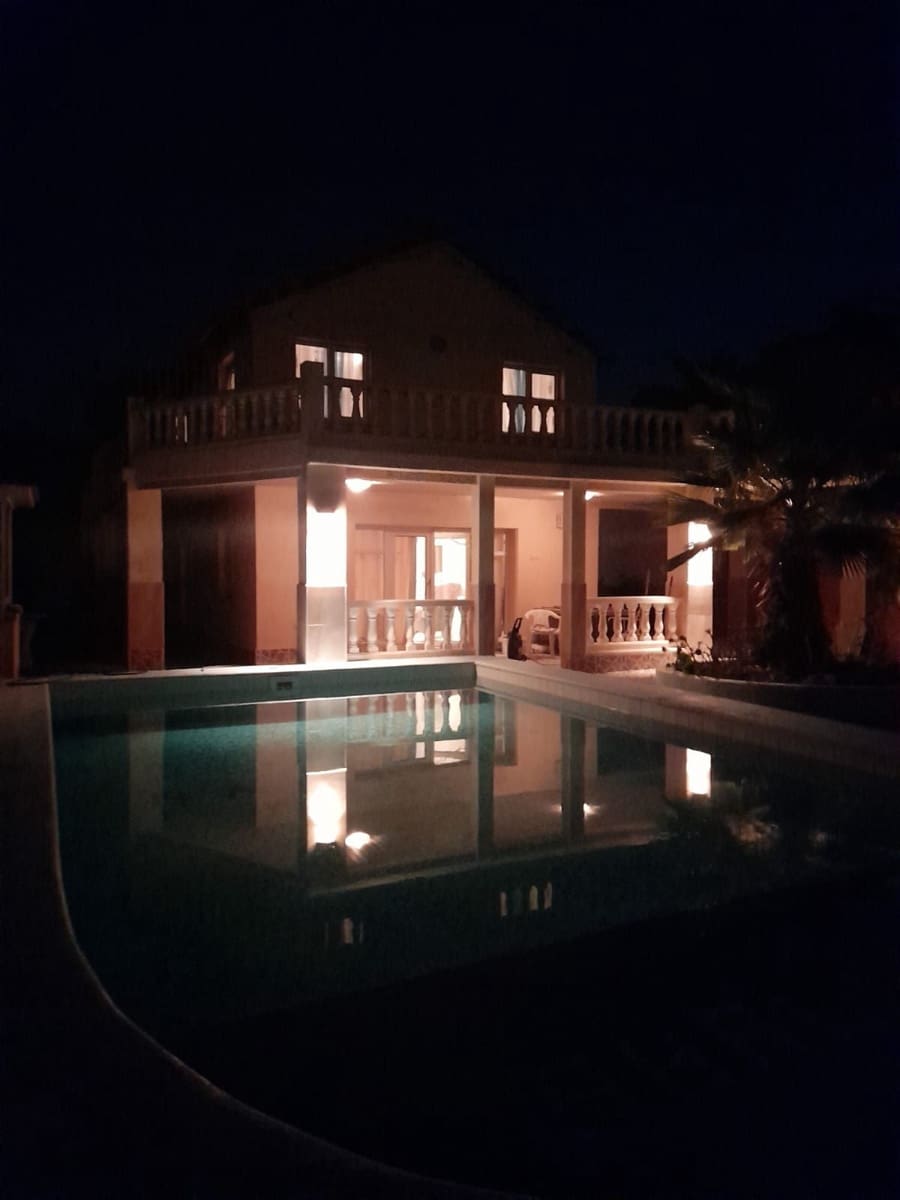 5 soveværelse Villa til salg i Orxeta med swimmingpool garage - € 365.000 (Ref: 8662052)