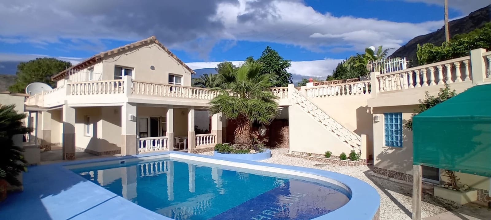 5 soveværelse Villa til salg i Orxeta med swimmingpool garage - € 365.000 (Ref: 8662052)