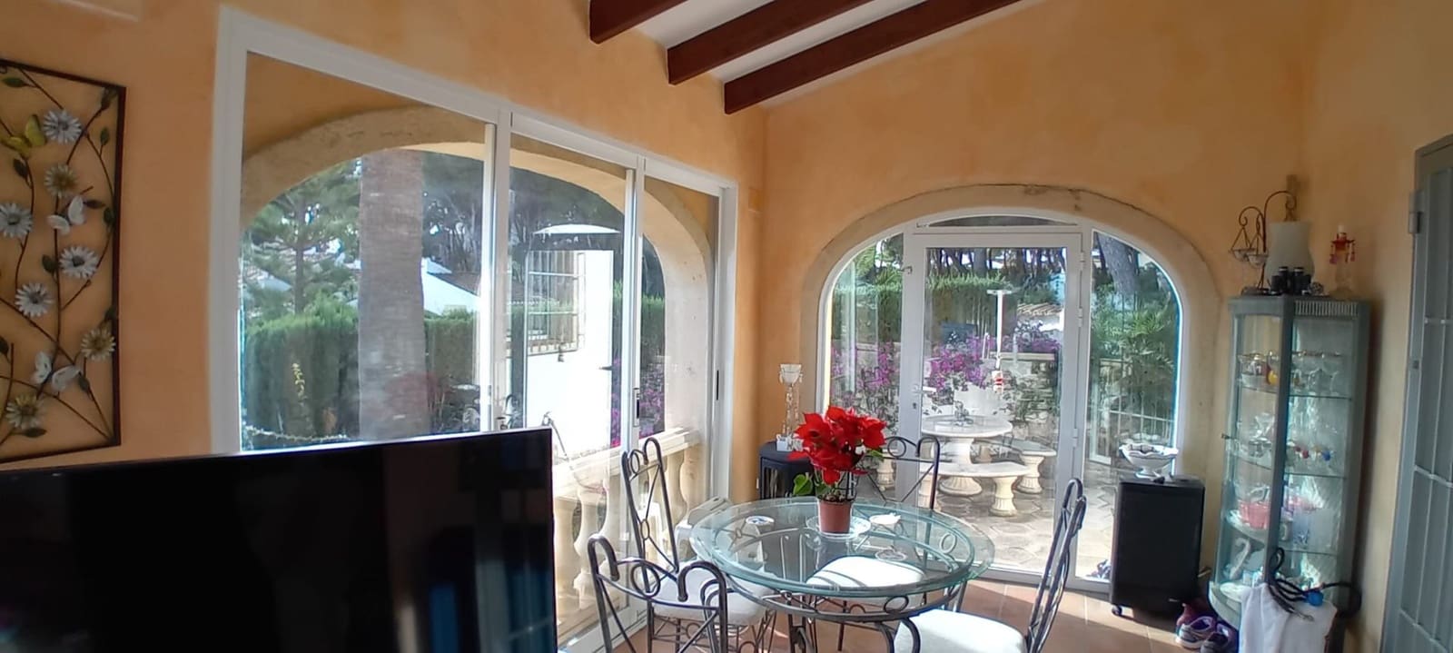 4 bedroom Villa for sale in Teulada with pool garage - € 695,000 (Ref: 8681993)