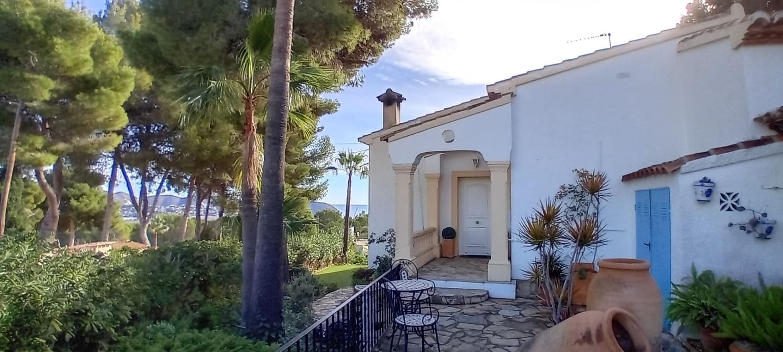 4 bedroom Villa for sale in Teulada with pool garage - € 695,000 (Ref: 8681993)