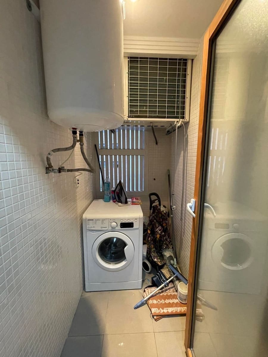 Apartamento de 2 habitaciones en La Villajoyosa / Vila Joiosa en venta con piscina garaje - 240.000 € (Ref: 8697769)