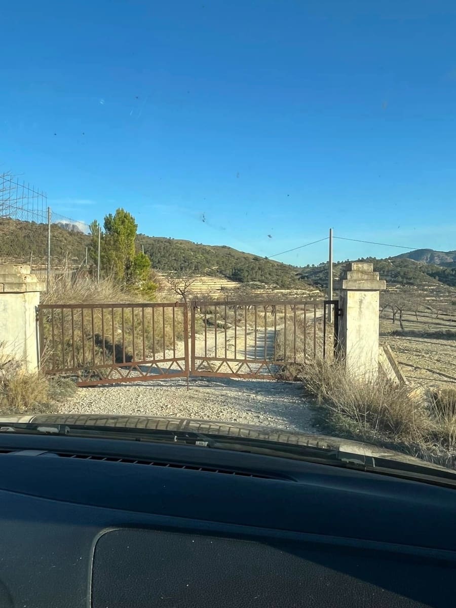 Finca/Landhuis te koop in Relleu met garage - € 95.000 (Ref: 8716131)