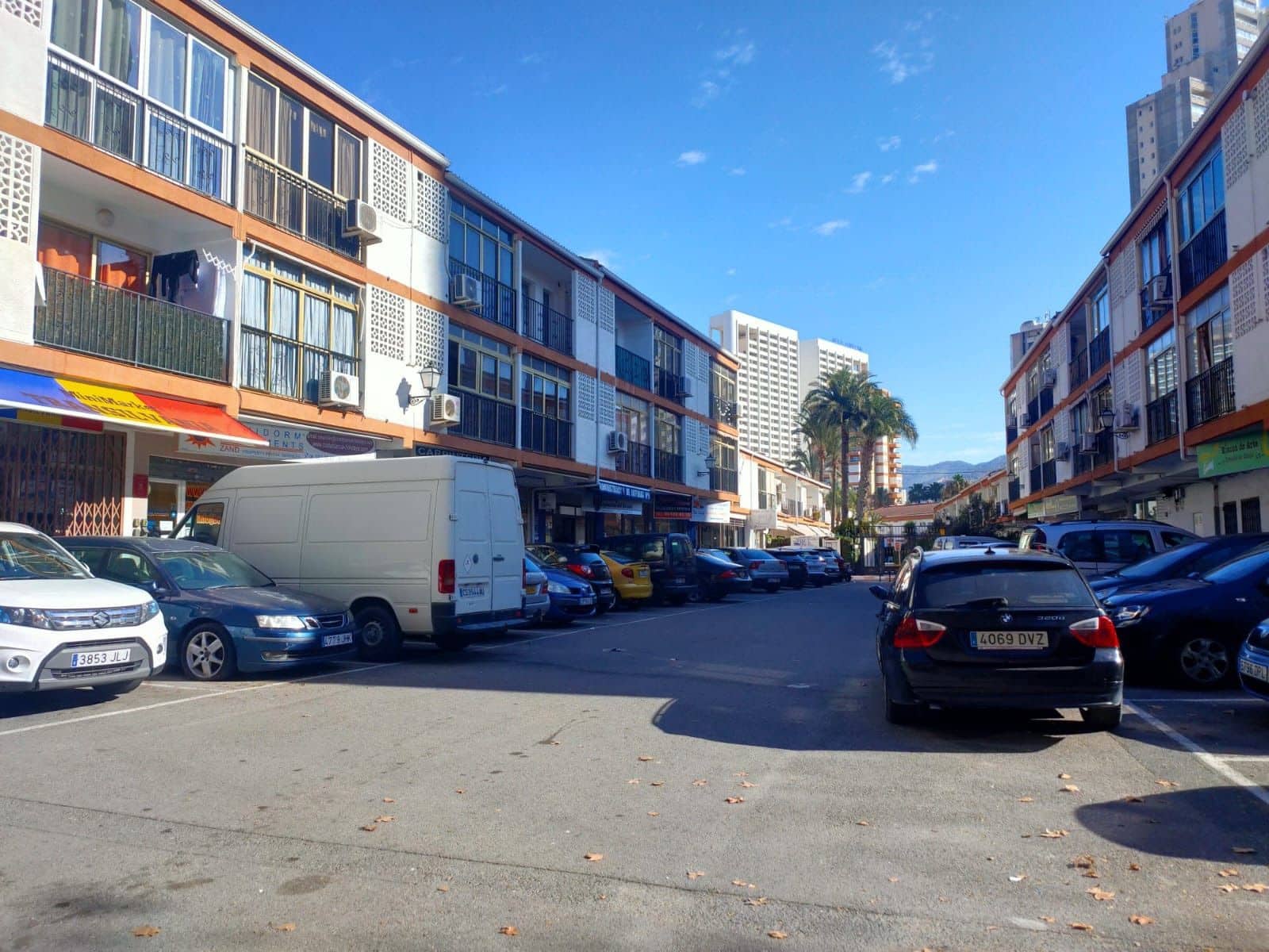 2 soverom Kjedet enebolig til salgs i Benidorm med svømmebasseng - € 229 000 (Ref: 8815446)