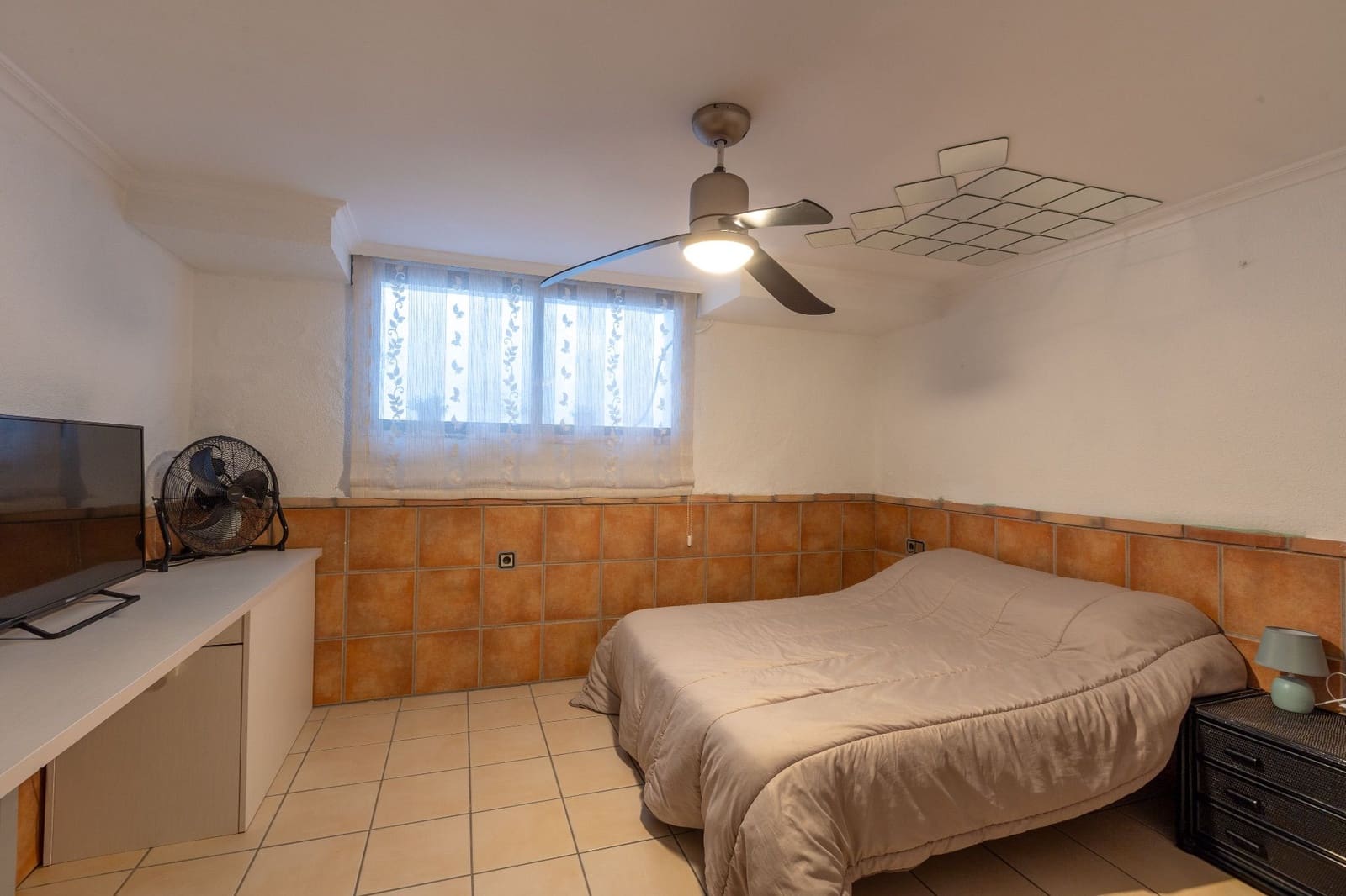 6 sypialnia Willa na sprzedaż w Benidorm z basenem garażem - 795 000 € (Ref: 8845355)