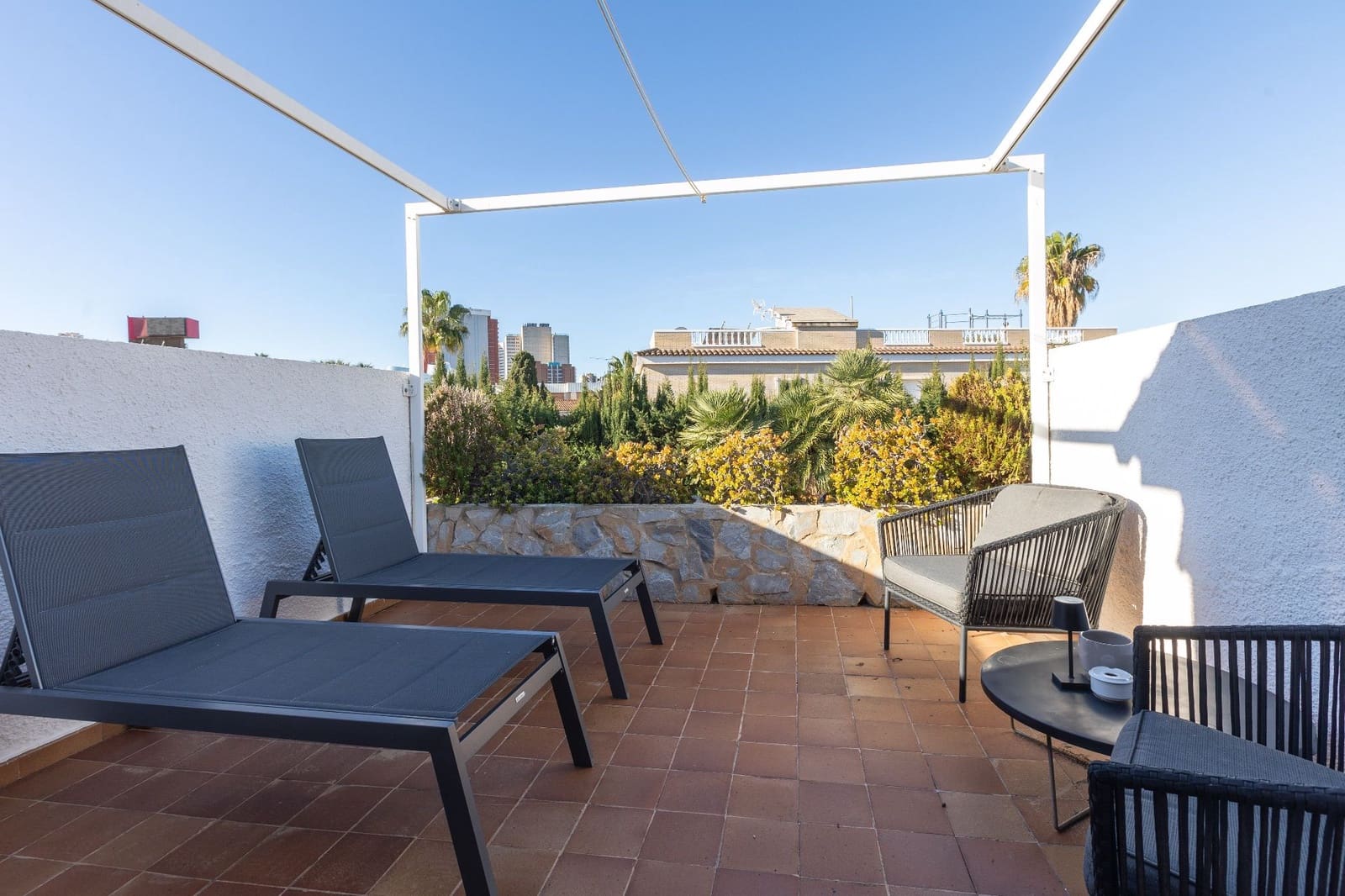 6 sypialnia Willa na sprzedaż w Benidorm z basenem garażem - 795 000 € (Ref: 8845355)