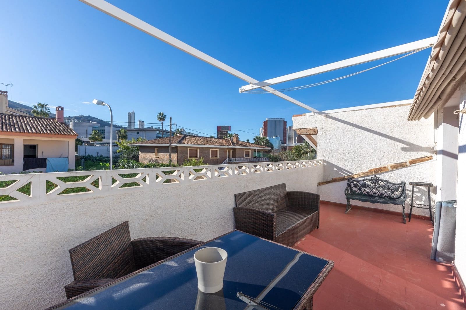 6 sypialnia Willa na sprzedaż w Benidorm z basenem garażem - 795 000 € (Ref: 8845355)