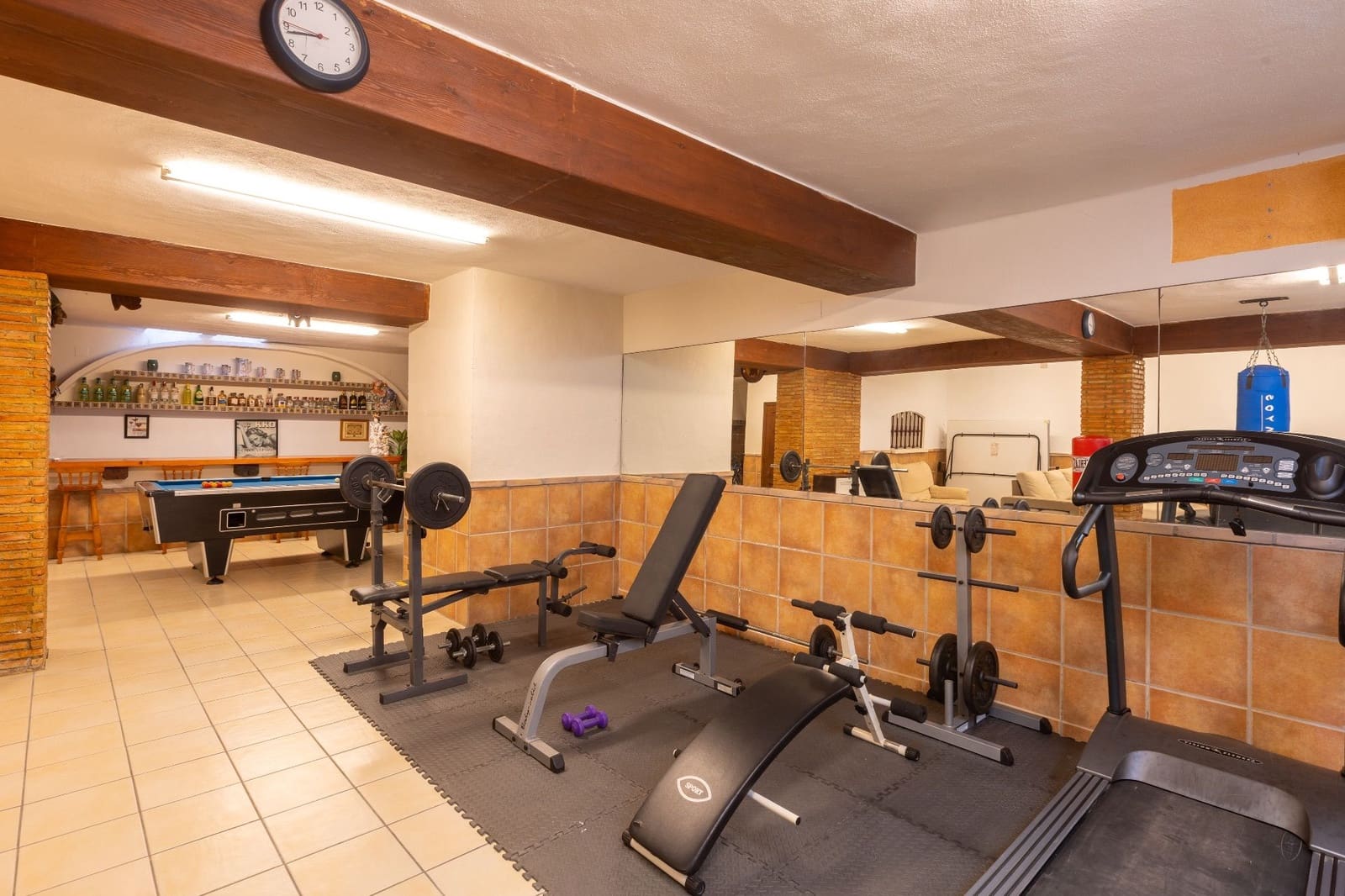 6 sypialnia Willa na sprzedaż w Benidorm z basenem garażem - 795 000 € (Ref: 8845355)