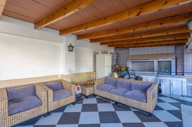 6 sypialnia Willa na sprzedaż w Benidorm z basenem garażem - 795 000 € (Ref: 8845355)