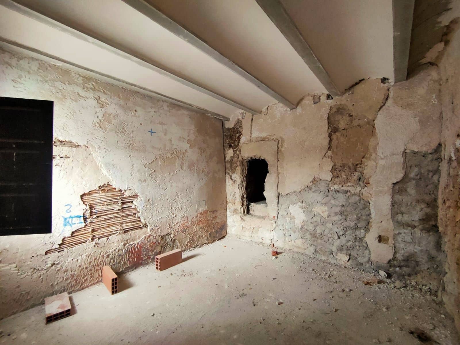 4 soveværelse Byhus til salg i Polop - € 135.000 (Ref: 8848918)