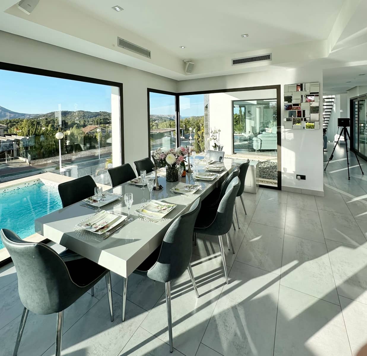 5 bedroom Villa for sale in Javea / Xabia with pool garage - € 2,350,000 (Ref: 8951745)