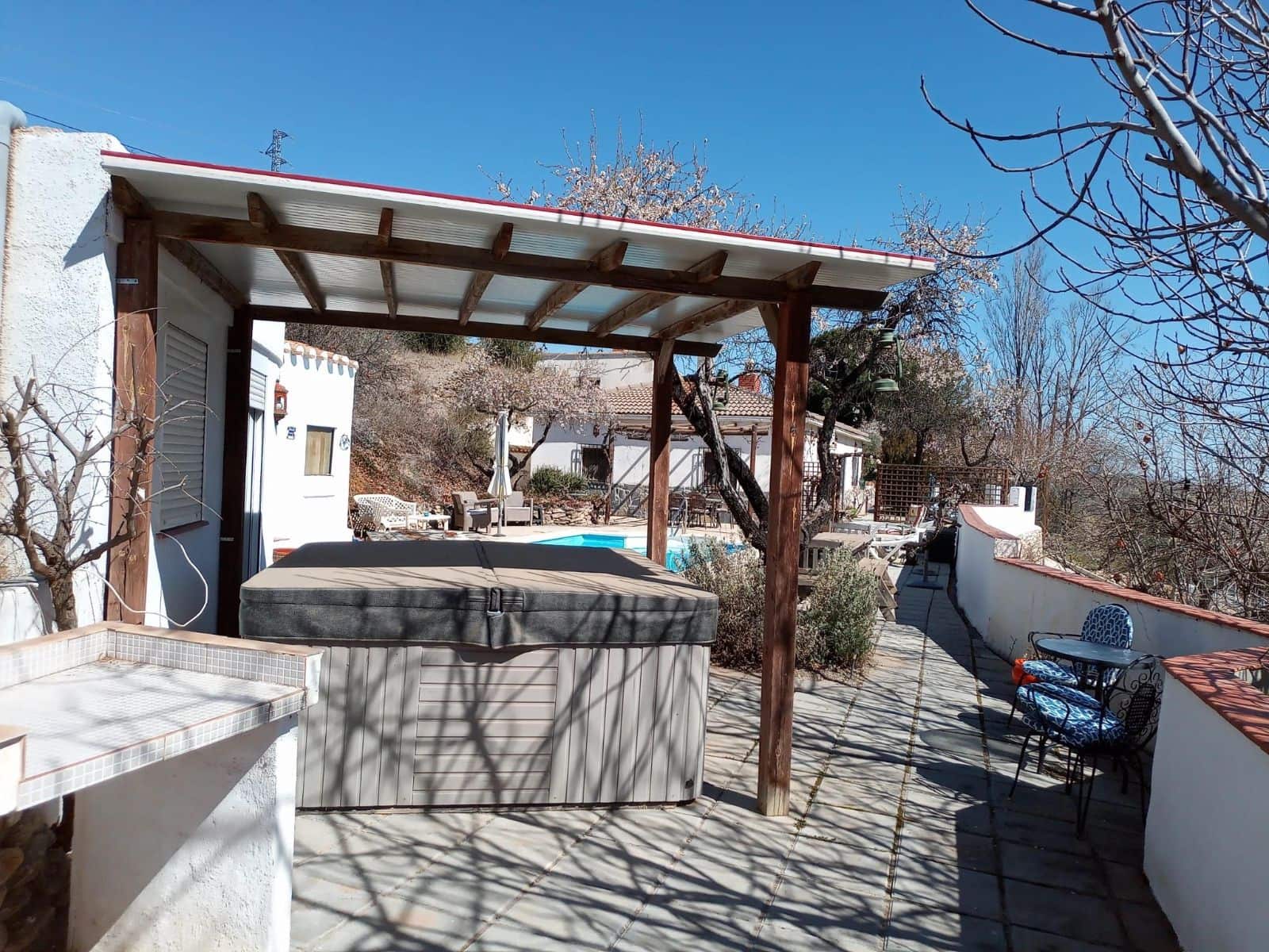 6 sypialnia Finka/Dom wiejski na sprzedaż w Seron z basenem garażem - 345 000 € (Ref: 8960034)