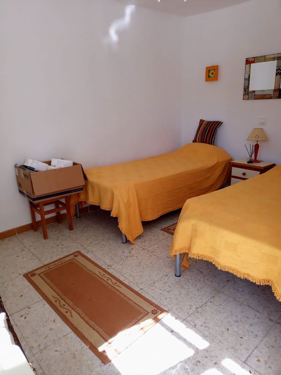 6 sypialnia Finka/Dom wiejski na sprzedaż w Seron z basenem garażem - 345 000 € (Ref: 8960034)