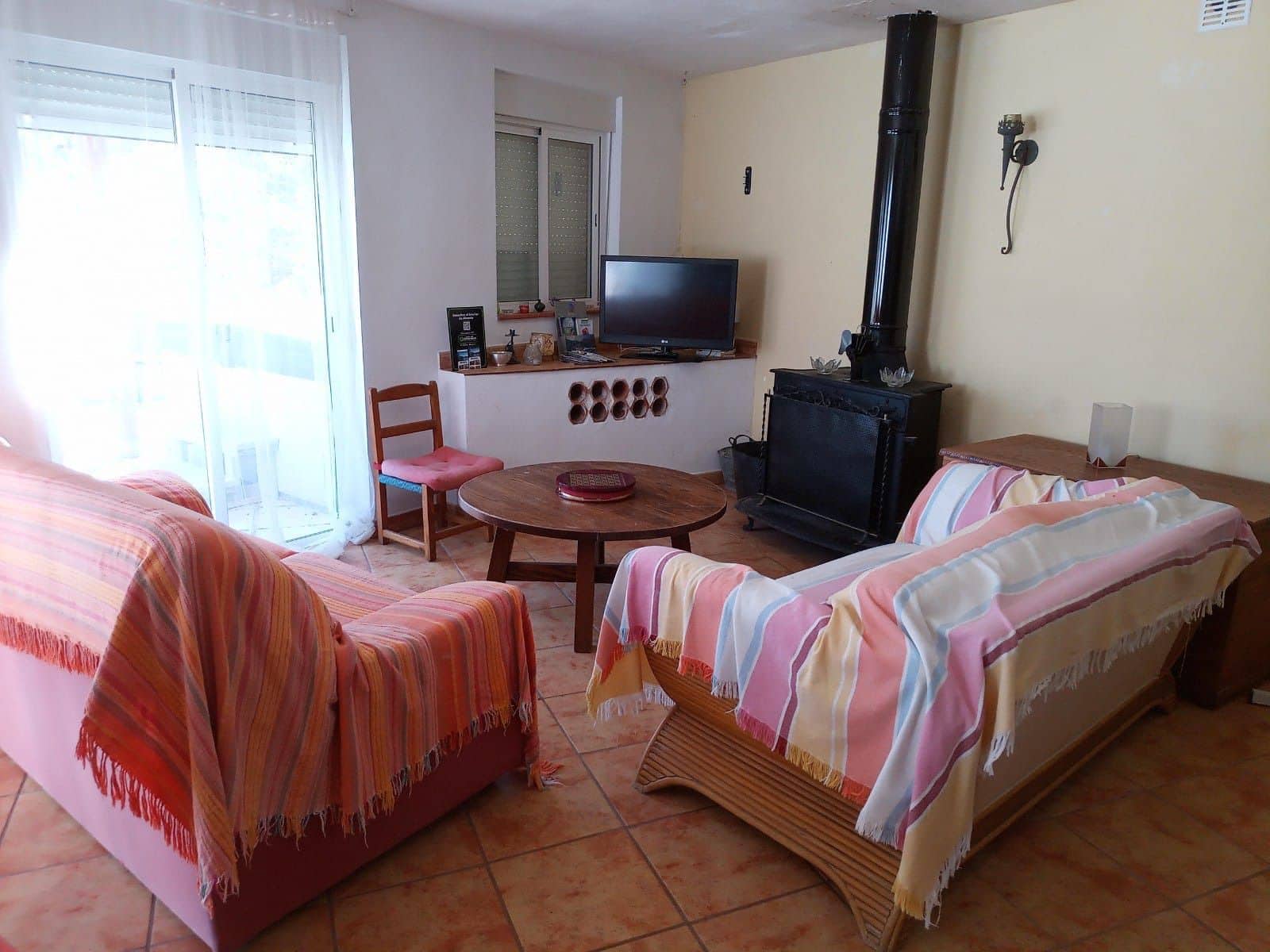 6 sypialnia Finka/Dom wiejski na sprzedaż w Seron z basenem garażem - 345 000 € (Ref: 8960034)