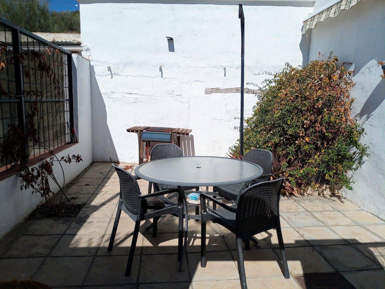 6 sypialnia Finka/Dom wiejski na sprzedaż w Seron z basenem garażem - 345 000 € (Ref: 8960034)