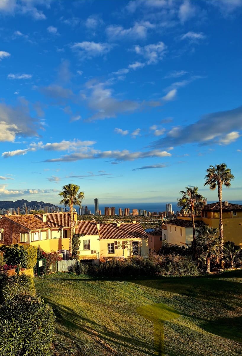 2 soverom Leilighet til salgs i Finestrat med svømmebasseng garasje - € 299 000 (Ref: 9003181)