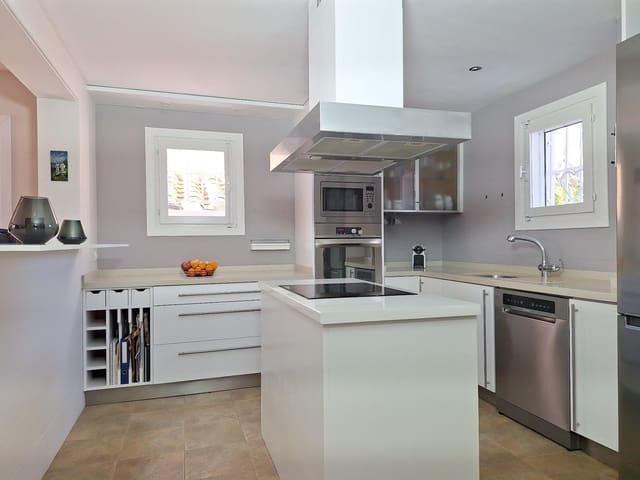 2 soverom Leilighet til salgs i Finestrat med svømmebasseng garasje - € 299 000 (Ref: 9003181)