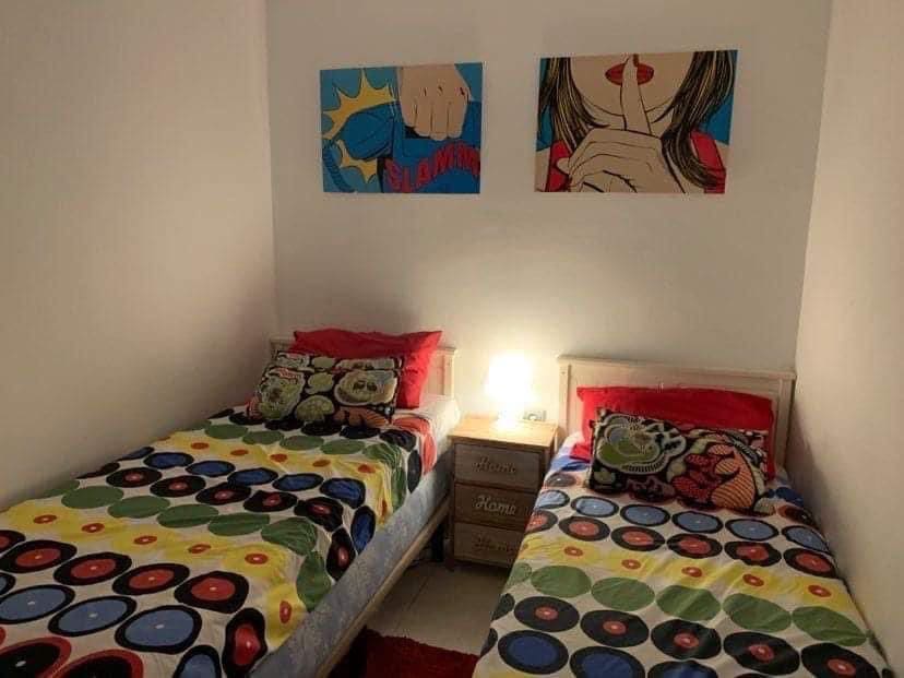 2 soveværelse Lejlighed til leje i Benidorm med swimmingpool garage - € 1.300 (Ref: 9036293)