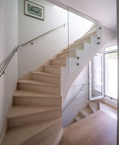 4 bedroom Semi-detached Villa for sale in Heliópolis, Seville city - € 610,000 (Ref: 9042015)