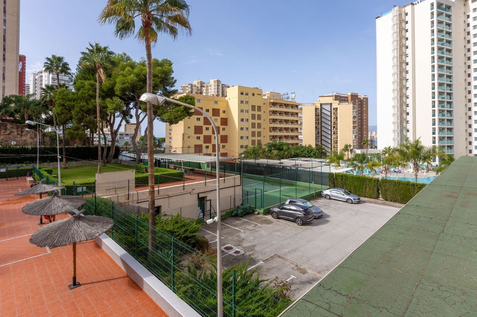 Studio til salgs i Benidorm med svømmebasseng garasje - € 145 000 (Ref: 9064963)