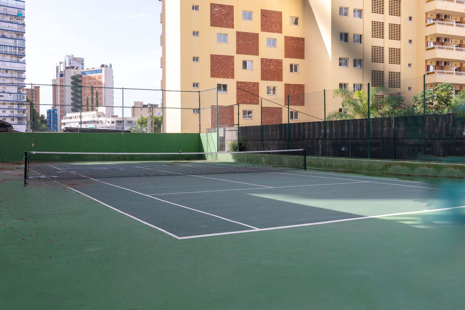 Studio til salgs i Benidorm med svømmebasseng garasje - € 145 000 (Ref: 9064963)