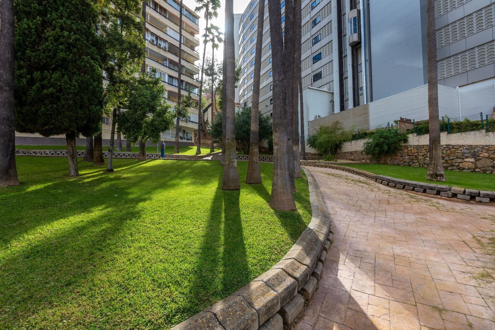 Studio til salgs i Benidorm med svømmebasseng garasje - € 145 000 (Ref: 9064963)