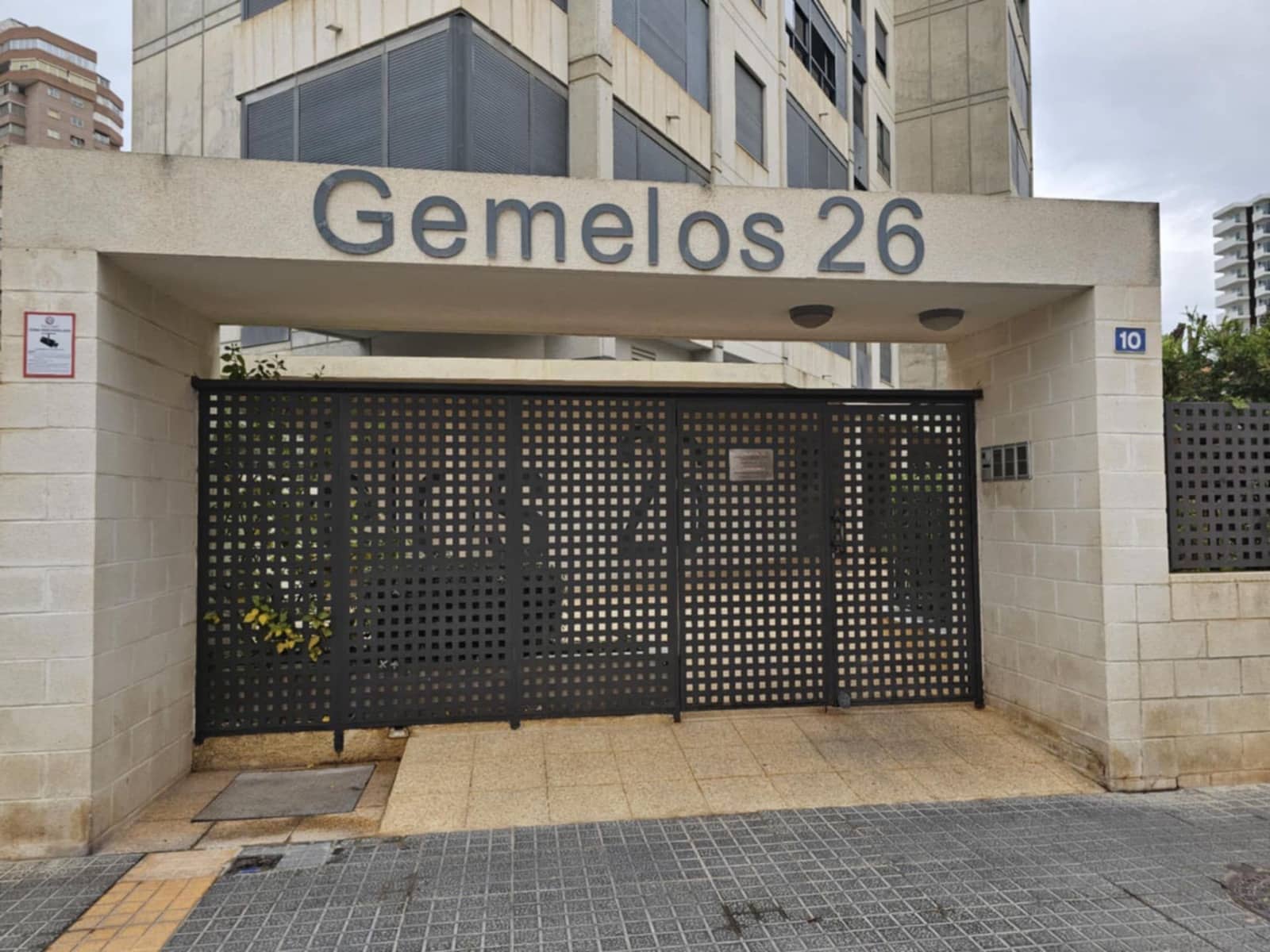 1 bedroom Apartment for sale in Benidorm with pool garage - € 299,000 (Ref: 9084927)