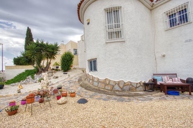 3 quarto Moradia para venda em La Nucia com piscina garagem - 395 000 € (Ref: 9102728)