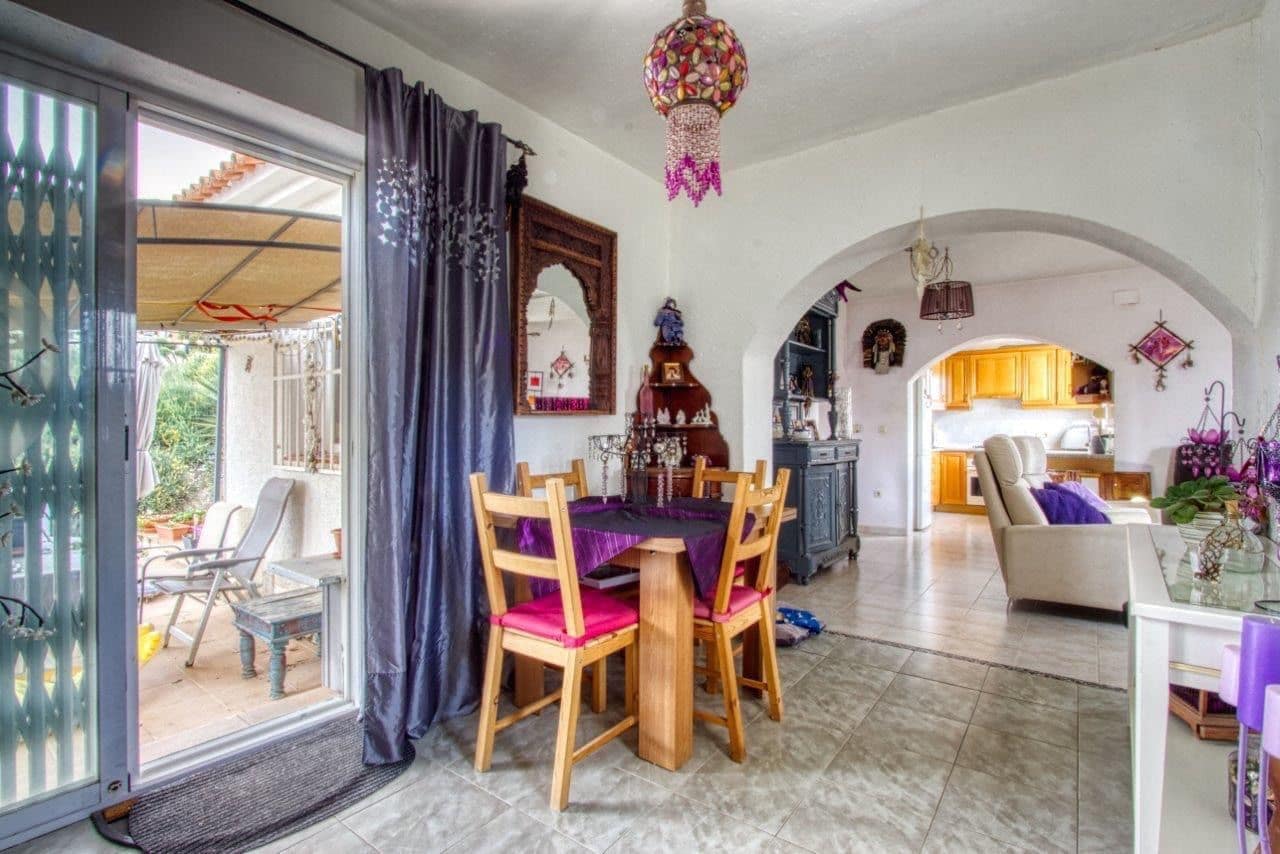 3 quarto Moradia para venda em La Nucia com piscina garagem - 395 000 € (Ref: 9102728)