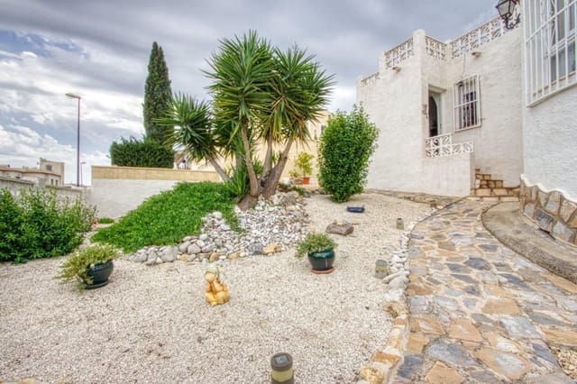 3 quarto Moradia para venda em La Nucia com piscina garagem - 395 000 € (Ref: 9102728)