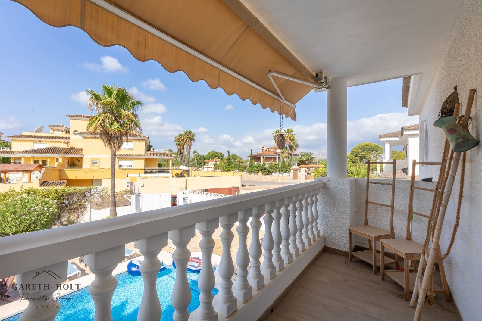 4 bedroom Villa for sale in Albir with pool garage - € 770,000 (Ref: 9118552)