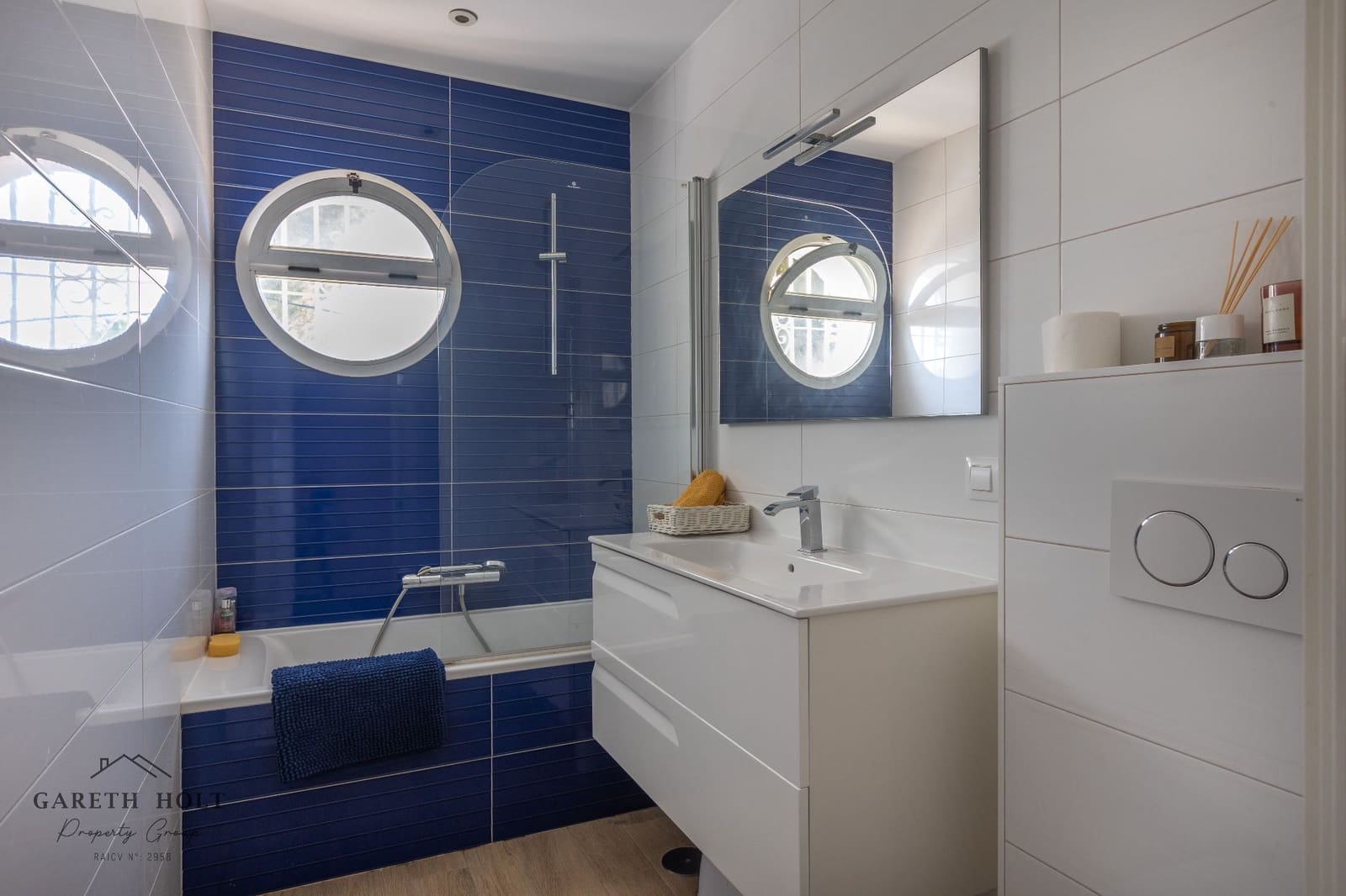 4 bedroom Villa for sale in Albir with pool garage - € 770,000 (Ref: 9118552)