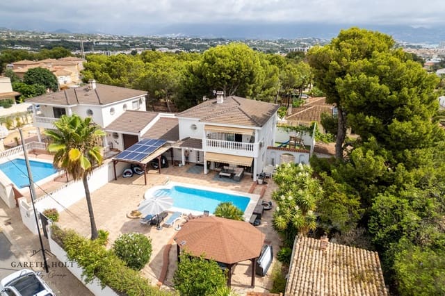 4 soveværelse Villa til salg i Albir, Alfaz del Pi / L'Alfàs del Pi med swimmingpool garage - € 770.000 (Ref: 9118552)