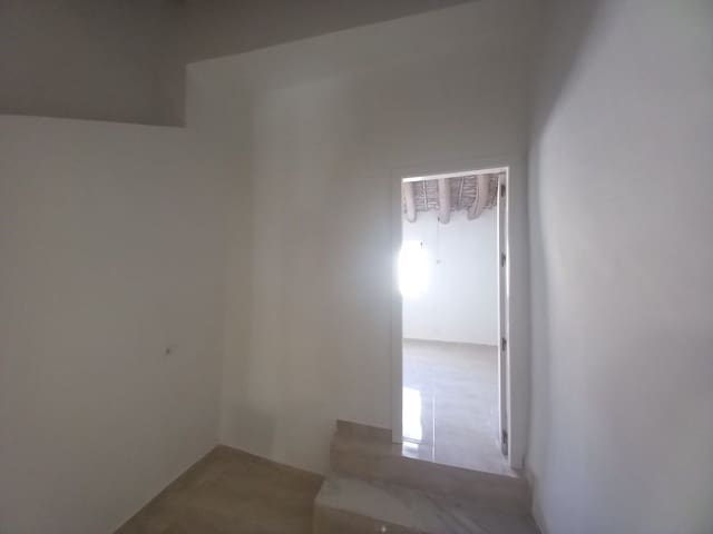 2 soveværelse Byhus til salg i Alcaudete med swimmingpool - € 50.000 (Ref: 9129497)