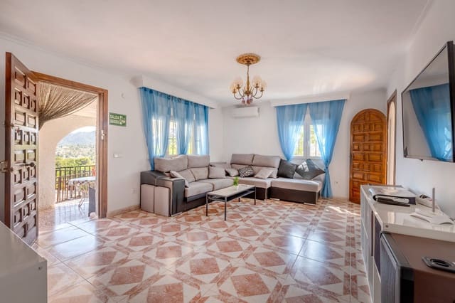 3 bedroom Villa for sale in Orxeta with pool garage - € 450,000 (Ref: 9154763)