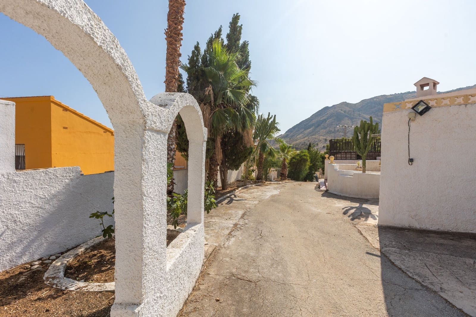 3 bedroom Villa for sale in Orxeta with pool garage - € 450,000 (Ref: 9154763)