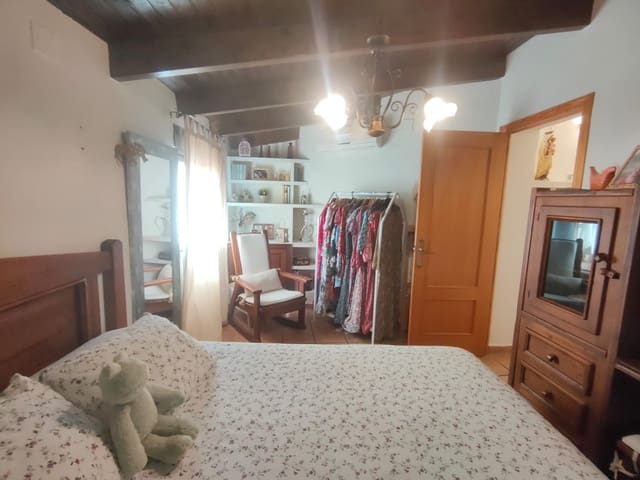 3 slaapkamer Huis te koop in Polop met garage - € 325.000 (Ref: 9189027)