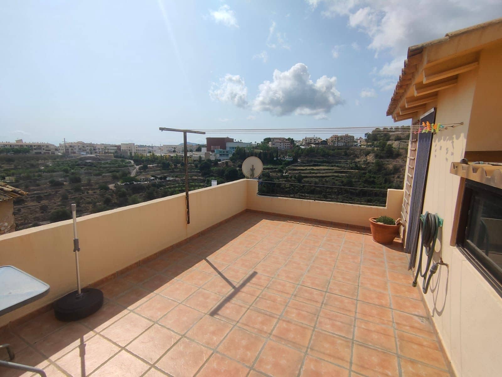 3 sypialnia Dom na sprzedaż w Polop z garażem - 325 000 € (Ref: 9189027)