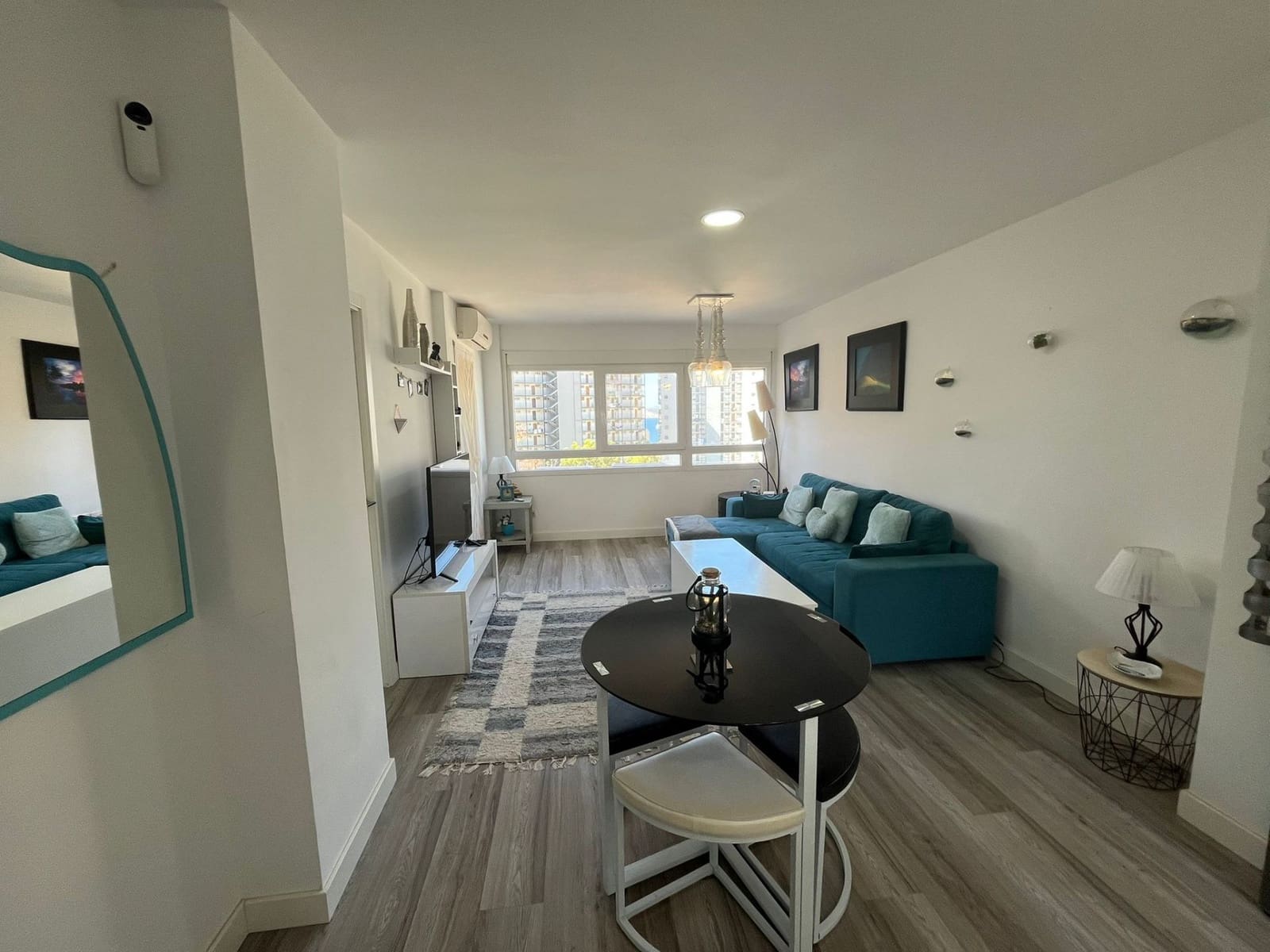 2 bedroom Apartment for rent in Benidorm with pool - € 1,100 (Ref: 9200290)